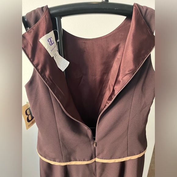 Bahari Group - Dress - Picture 4 of 10